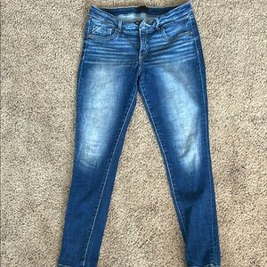 Buckle Black Jean